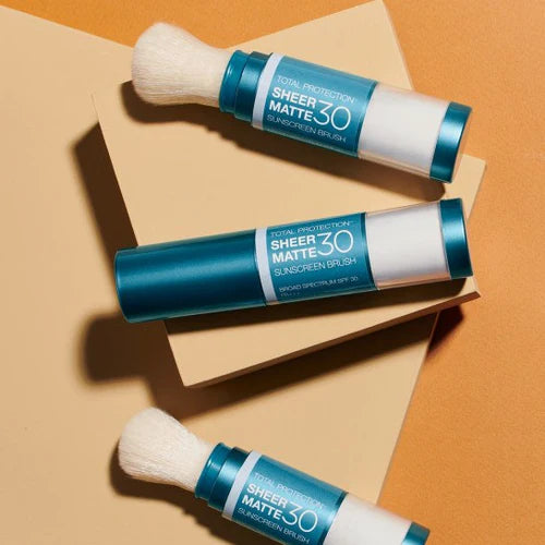 صورة بودرة واقي شمس كولورساينس مع فرشاة – مثالية للبشرة الدهنية
Colorescience Sheer Matte SPF 30 – Mineral Powder Sunscreen with Brush for Oily Skin